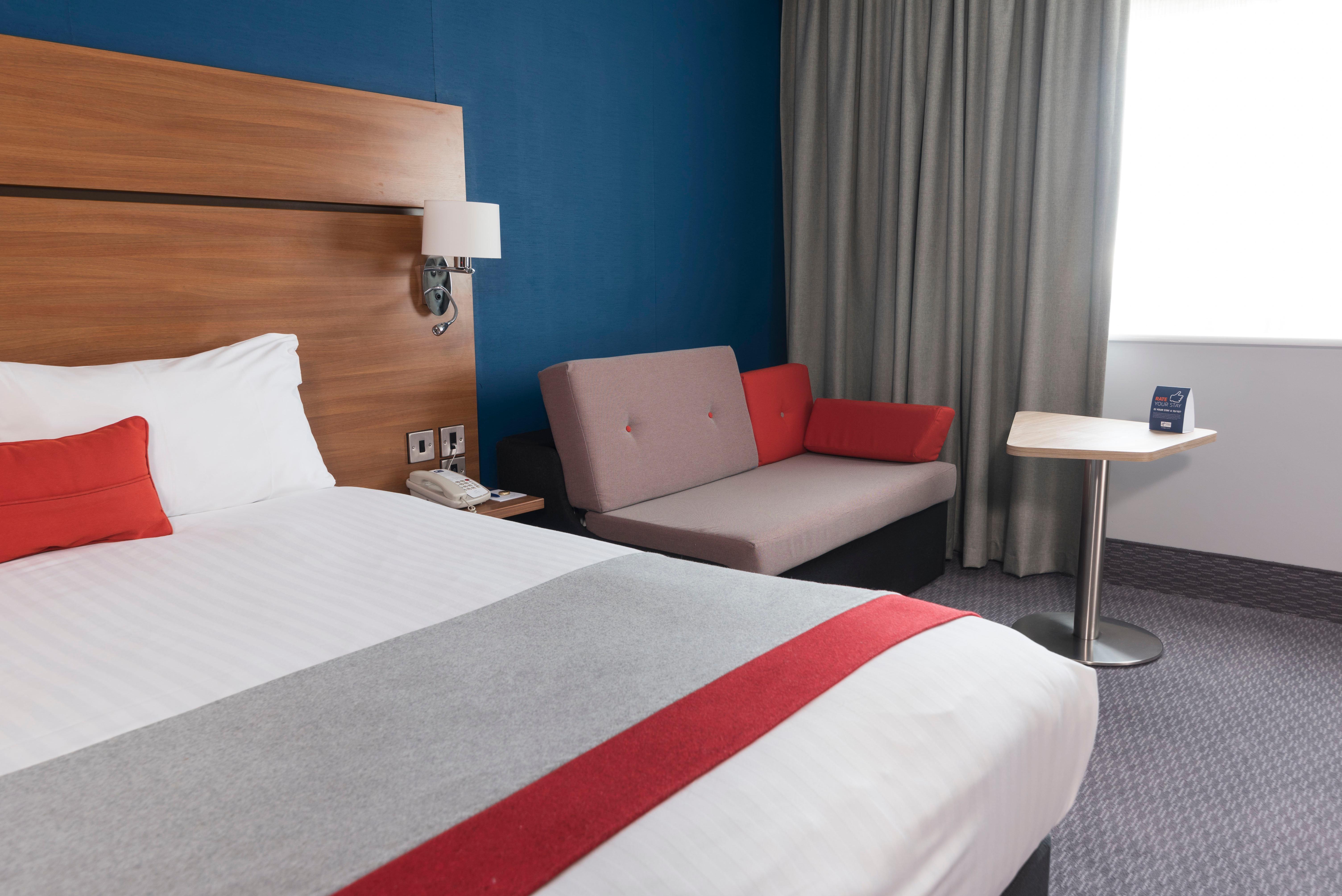 Holiday Inn Express Birmingham Star City By Ihg Exterior foto