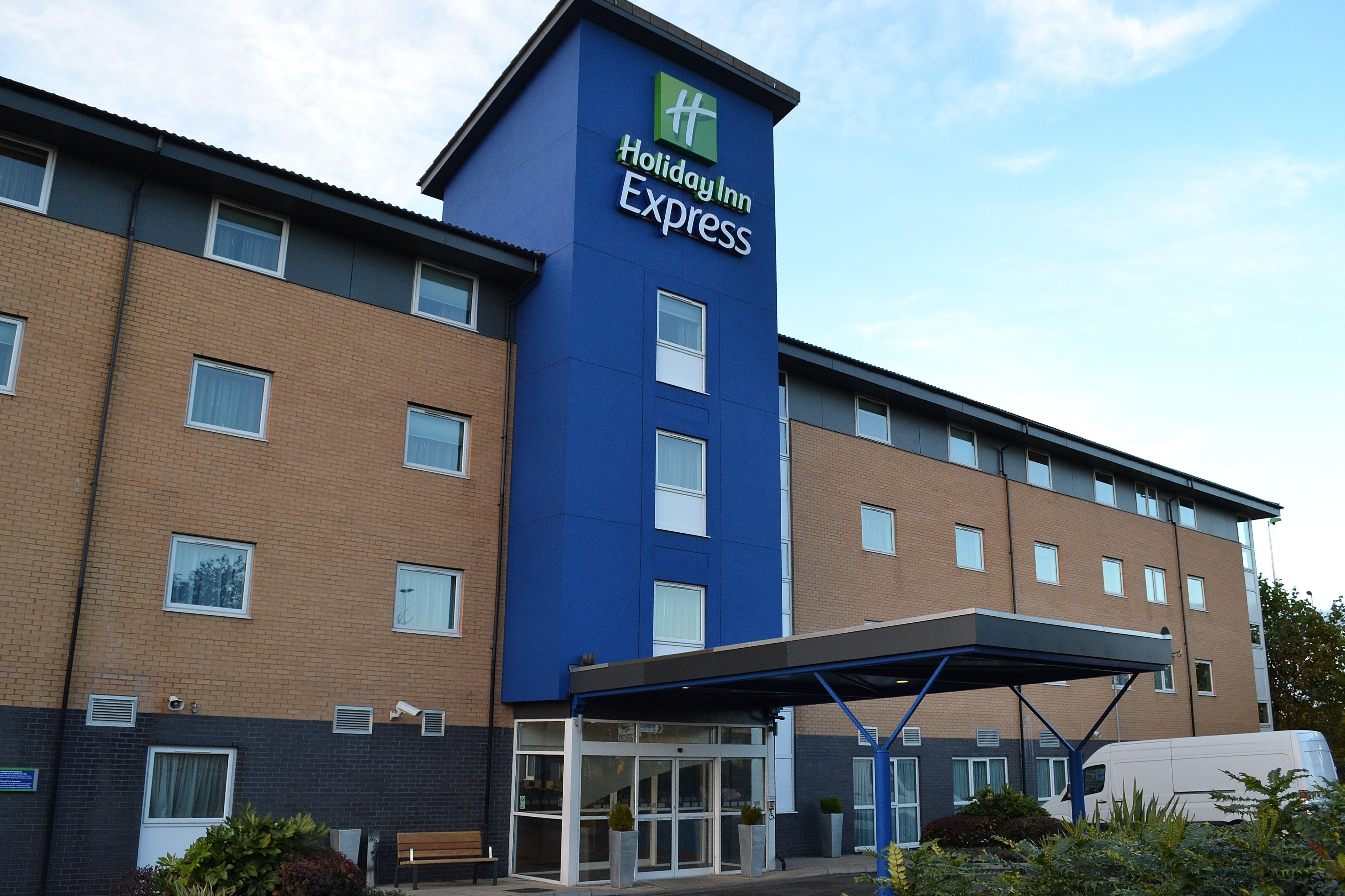 Holiday Inn Express Birmingham Star City, An Ihg Hotel Exterior foto