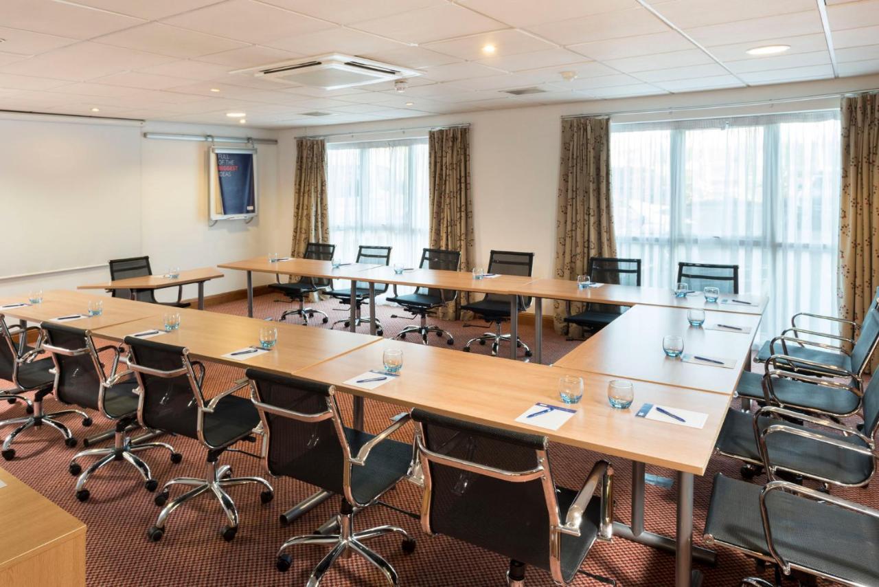 Holiday Inn Express Birmingham Star City By Ihg Exterior foto